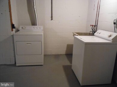 7817 Queen St unit A, Glenside, PA 19038 - photo 5