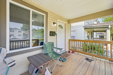 E 14th Ave-004