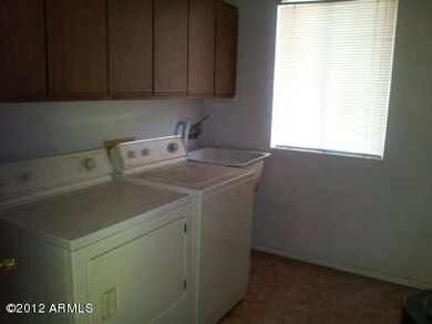 1002 W Watson laundry room