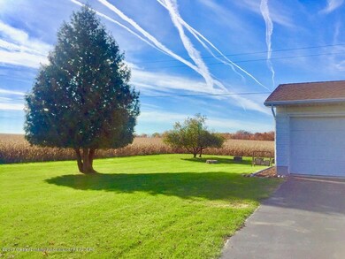 4side yard
