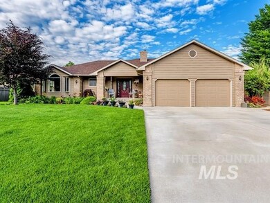 915 Augusta Dr, Nampa, ID 83686 - photo 2