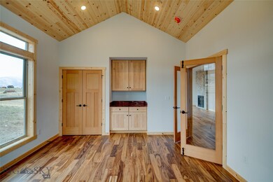 4th Bedroom, office or den.