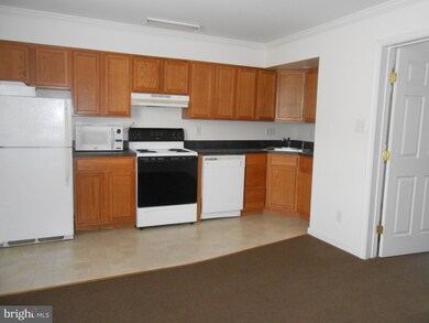 22756 Lawrence Ave unit 5, Leonardtown, MD 20650 - photo 3