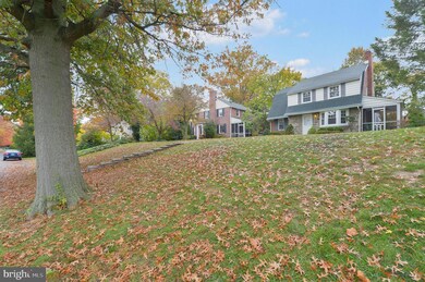 624 S Newton Lake Dr, Collingswood, NJ 08108 - photo 5