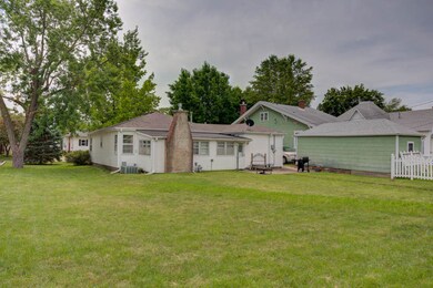 108 E Pembroke St, Tuscola, IL 61953 - photo 3