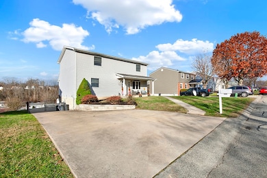 130 Tippecanoe Dr, Greensburg, PA 15601 - photo 2