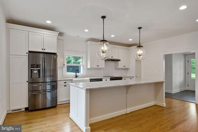 7021 Leeds Manor Rd, Marshall, VA 20115 - photo 6