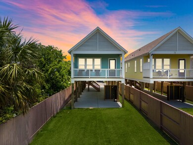Roomy fenced backyard for relaxing and/or entertai