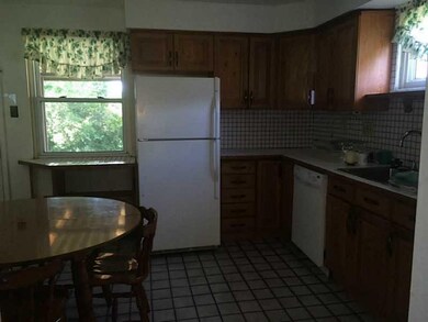 3906 Barbara Ann Dr, Monroeville, PA 15146 - photo 4