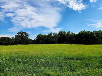 Private wooded lot with pasture fields and a great