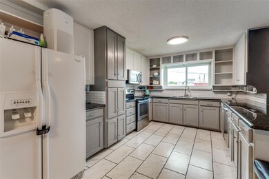 5028 Wyoming Trail, North Richland Hills, TX 76180 - photo 3