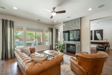 Los Altos Great Room 1