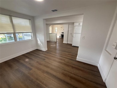 5042 5th St, Zephyrhills, FL 33542 - photo 7