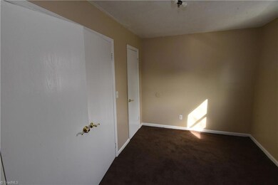 1639 NE 22nd St, Winston-Salem, NC 27105 - photo 7