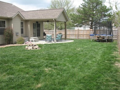 2110 Williams St, Maryville, IL 62062 - photo 7