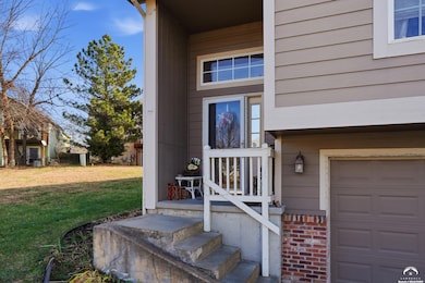 1549 Legend Trail Dr unit A, Lawrence, KS 66047 - photo 3