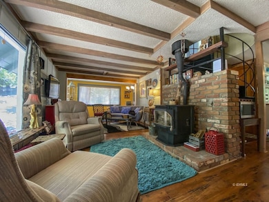Mountain Home-Family Room