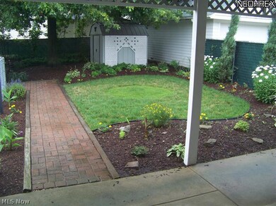 19007 Longview Ave, Maple Heights, OH 44137 - photo 2