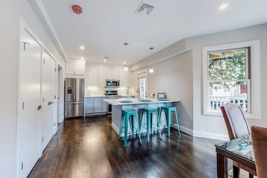 10 Wigglesworth St unit 3, Somerville, MA 02145 - photo 4