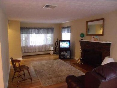 97 Glenellen Rd, West Roxbury, MA 02132 - photo 4