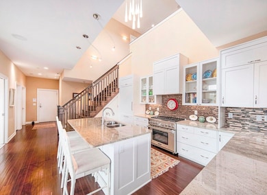 121 W Kingsley St unit 502, Ann Arbor, MI 48103 - photo 6