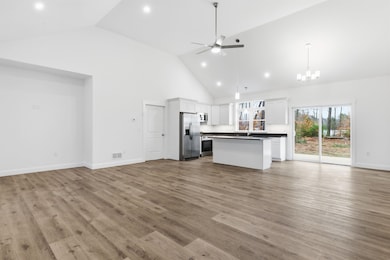 225 Kendall St, Franklin, NH 03235 - photo 3