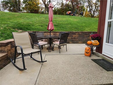 118 Locust St, Muse, PA 15350 - photo 5