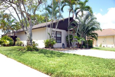 5362 Bonky Ct, West Palm Beach, FL 33415 - photo 3