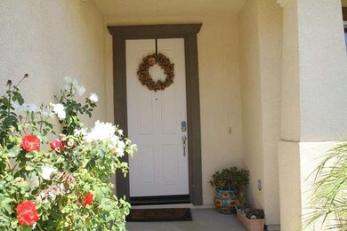 Welcome Home, such an inviting entry with commerci