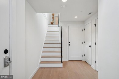 616 Brenna Walk, Philadelphia, PA 19123 - photo 4