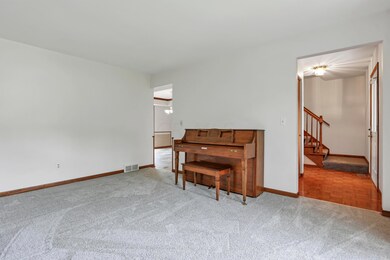 Front Flex Room