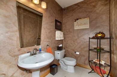 188 N Highland Ave, Elmhurst, IL 60126 - photo 6