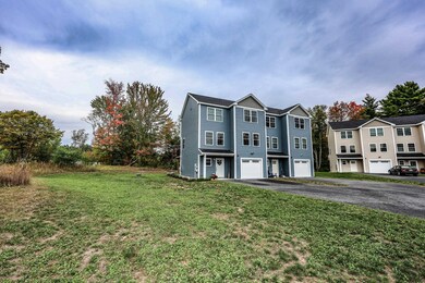 19 Biggs Ave unit B, Epping, NH 03042 - photo 2