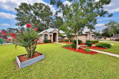 4651 Confederate Oaks Dr, Jacksonville, FL 32210 - photo 2