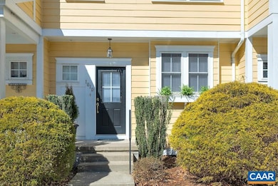 101 Melbourne Park Cir unit D, Charlottesville, VA 22901 - photo 5