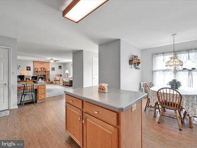 609 Sycamore Rd, Mohnton, PA 19540 - photo 7