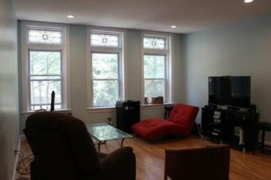 394 Riverway unit 2, Boston, MA 02115 - photo 2