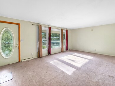 3410 Westenedge Dr, Columbus, IN 47203 - photo 5