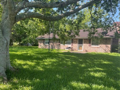 9711 County Road 887 unit A, Manvel, TX 77578 - photo 2
