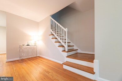 3543 S Stafford St unit A, Arlington, VA 22206 - photo 3