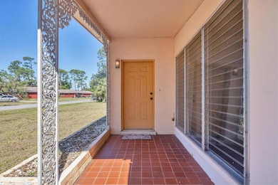 2538 Lakeshore Cir, Port Charlotte, FL 33952 - photo 6