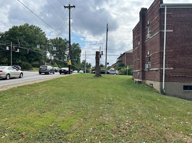 3106 Werk Rd, Cincinnati, OH 45211 - photo 4