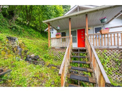 428 W 5th St, Rainier, OR 97048 - photo 2