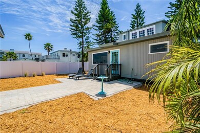 8401 Bayshore Dr, Treasure Island, FL 33706 - photo 5