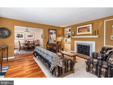 25 Flanders Ln, Reading, PA 19607 - photo 4