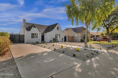 3-web-or-mls-2237-n-mitchell-st