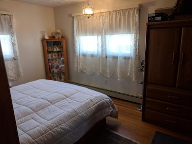 Scribner bedroom2
