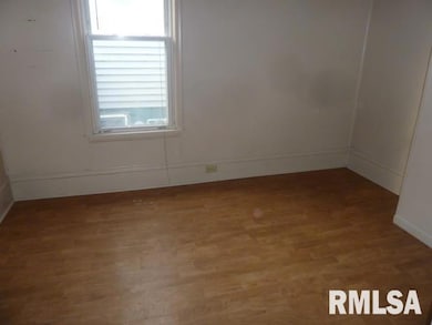 515 Harvard St, Peoria, IL 61603 - photo 5