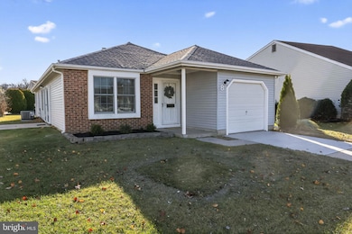 8 Raven Ct, Mount Laurel, NJ 08054 - photo 4