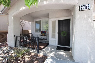 2753 Desert Zinnia Ln, Las Vegas, NV 89135 - photo 2